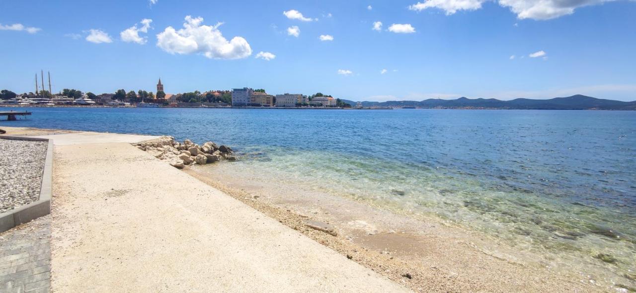 Beachfront House With Private Jacuzzi And Garden Zadar Exteriör bild